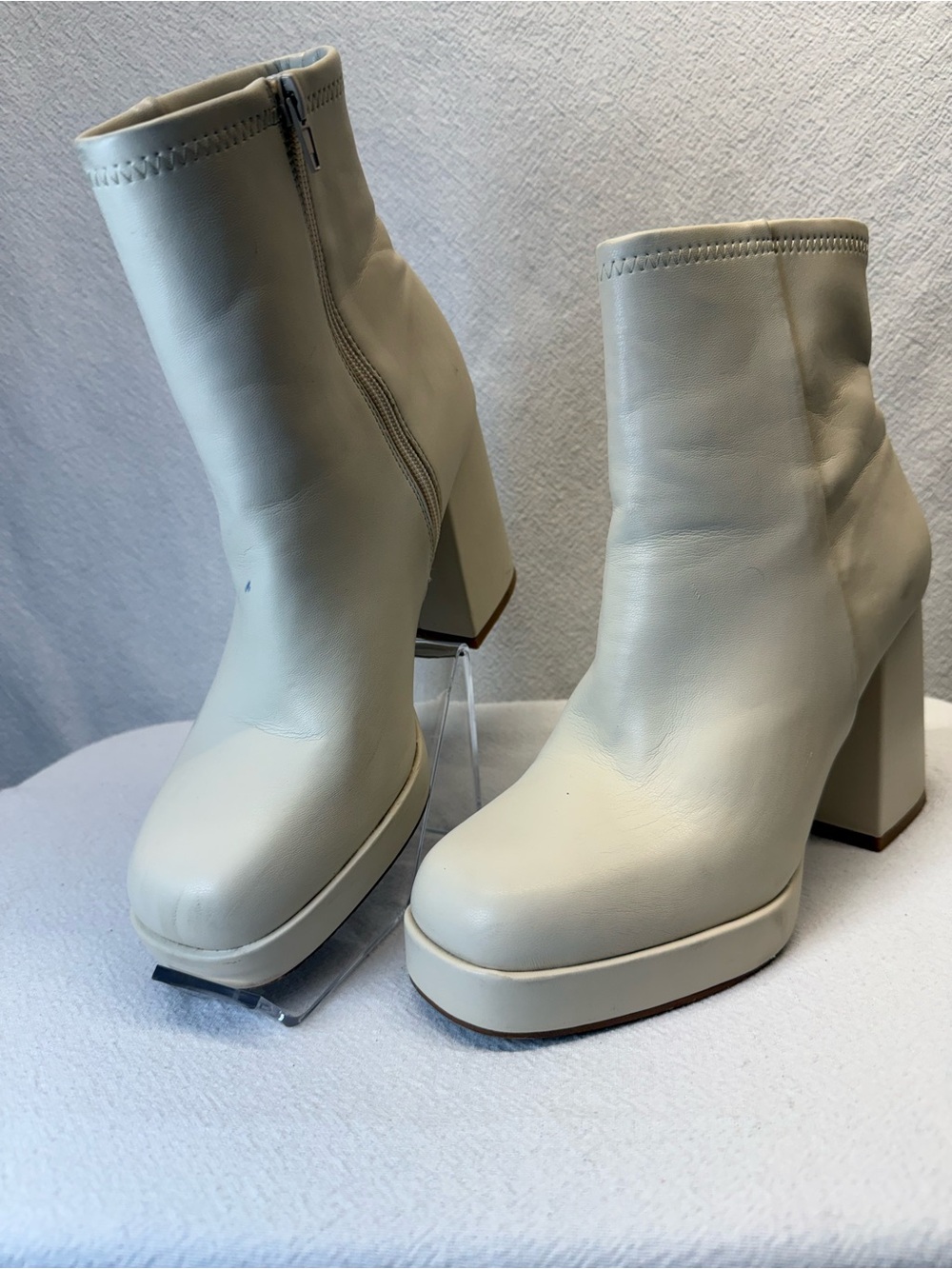 Rockstar BOHO Steve Madden Cream Platform Block Heel Ankle Boots Vintage Vibe 9